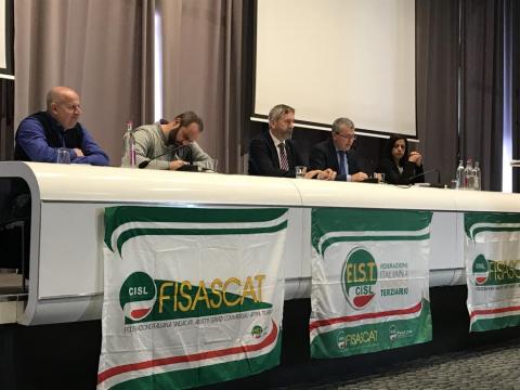 CONTRATTO TERZIARIO DISTRIBUZIONE E SERVIZI, LA FISASCAT CISL SI CONFRONTA SUI TEMI DEL RINNOVO.
