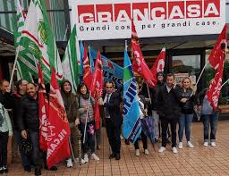 Grancasa, prosegue la mobilitazione dei lavoratori vs i 158 esuberi. Fumata nera al Ministero del Lavoro, nuovo sciopero il 1° giugno