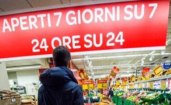 Aperture esercizi commerciali, al Mise il confronto tecnico tra associazioni imprenditoriali e sindacati.