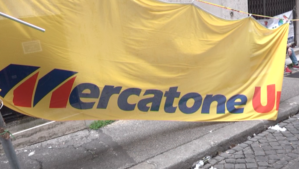 Ex Mercatone Uno, vertenza dimenticata. I sindacati sollecitano il tavolo al Mise: la grave condizione reddituale dei lavoratori merita attenzione