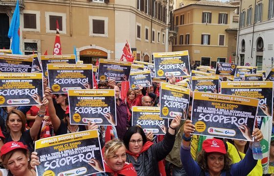 Appalti Pulizie Scuole, dal 19 al 22 novembre presidi e mobilitazioni in tutta Italia. Il 19 a Roma la conferenza stampa indetta dai sindacati di categoria alle ore 12.00 presso la Cgil in Corso d'Italia, 25
