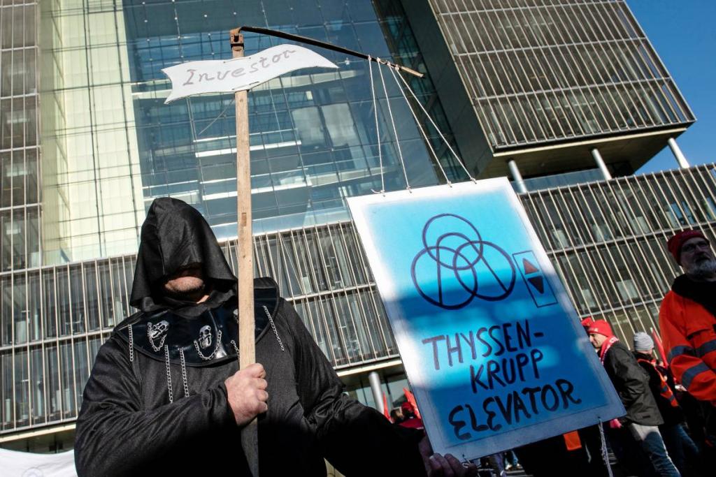 Thyssenkrupp Elevator Technology, la solidarieta’ della Fisascat Cisl nella giornata di mobilitazione promossa dai sindacati europei e dal CAE contro l’incertezza sul futuro occupazionale dei lavoratori addetti ai servizi di manutenzione e sviluppo scale