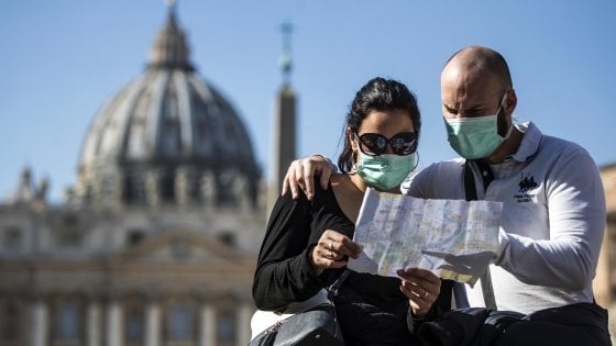 Turismo, un Avviso Comune sulle Politiche Attive per fronteggiare l’emergenza Coronavirus. A sottoscriverlo i sindacati di categoria Filcams Cgil, Fisascat Cisl, e Uiltucs le associazioni imprenditoriali Federalberghi, Faita, Fipe, Fiavet.