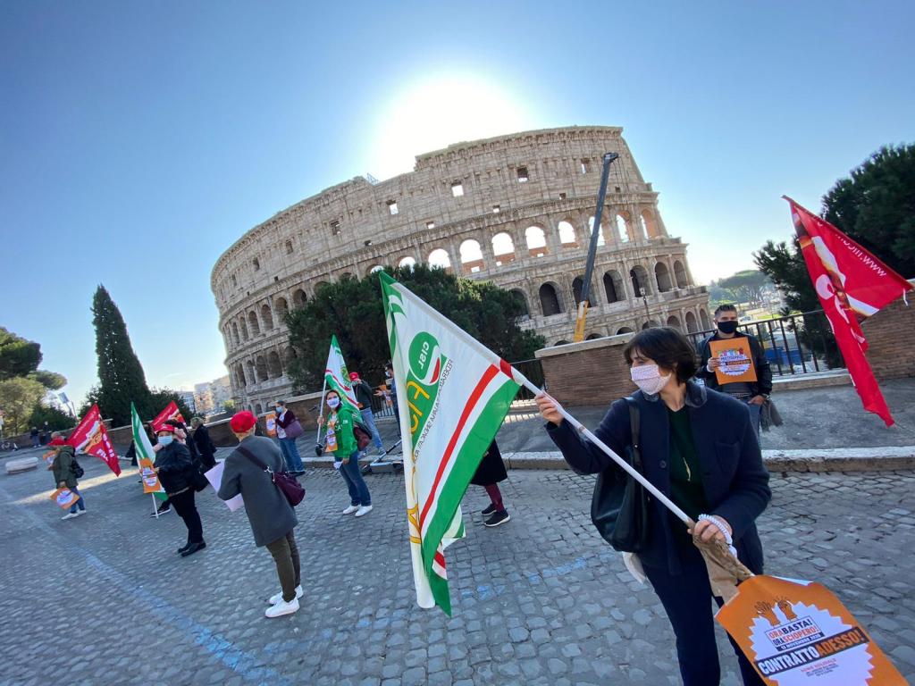 Sciopero multiservizi, massiccia l’adesione alla mobilitazione per il contratto nazionale scaduto da oltre 7 anni