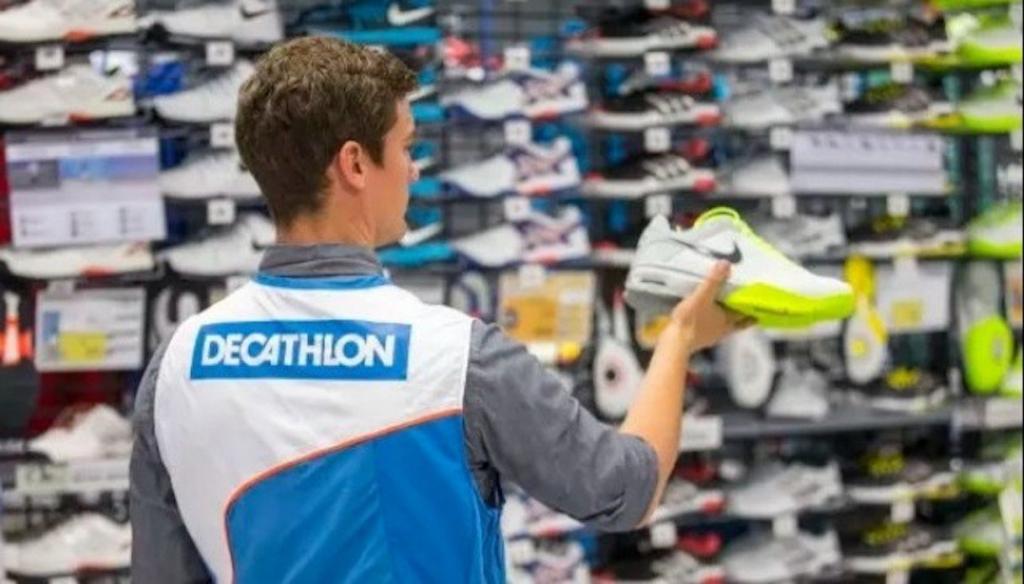 Decathlon sottoscrive un verbale di accordo per la richiesta della cassa integrazione con un sindacato compiacente. Dopo un anno di confronto e stipula di accordi, Filcams, Fisascat e Uiltucs escluse dalla trattativa