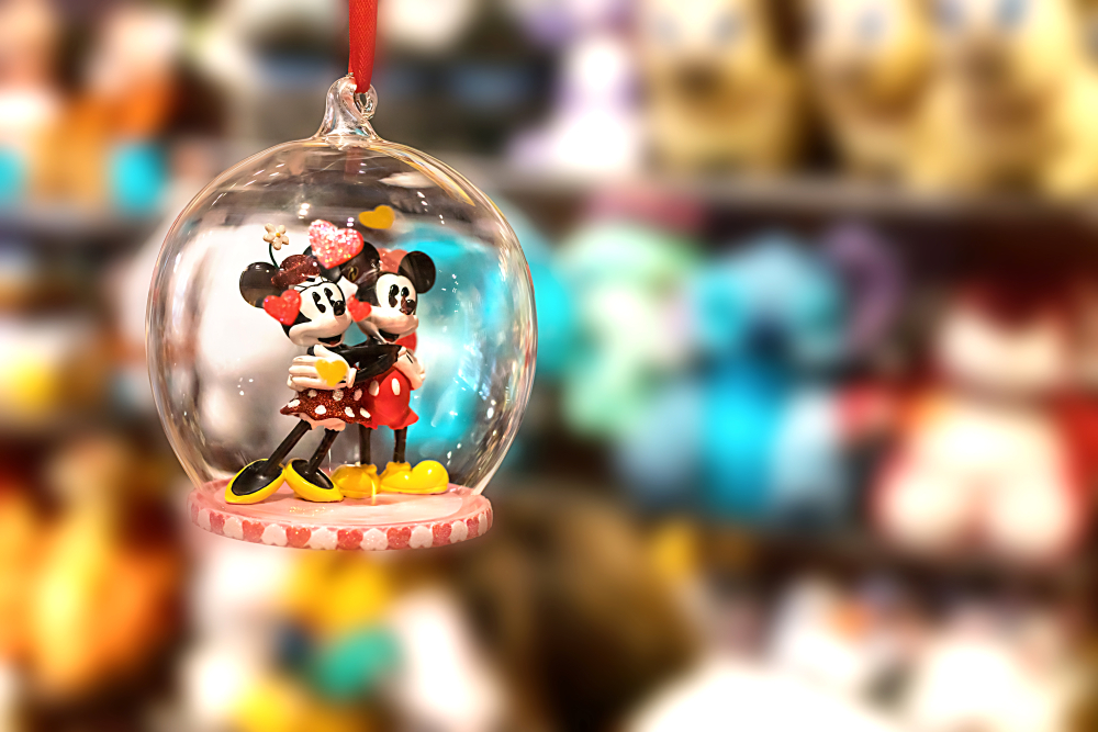 Disney Store, oltre al danno la beffa: i lavoratori intimati al silenzio stampa, il sindacato alza la voce